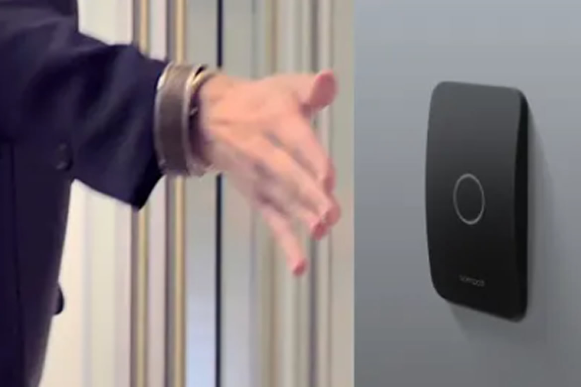 100% touchless